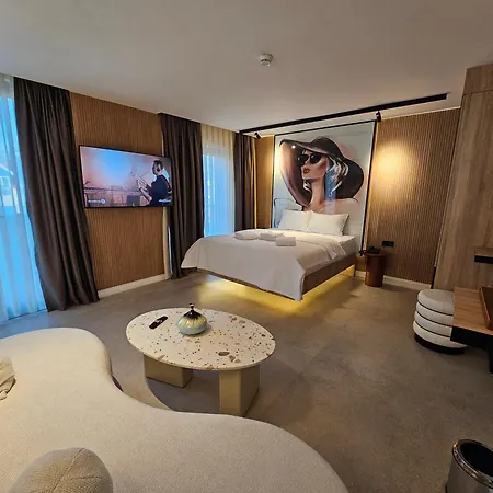 Sulara Exclusive Lounge Bistro Hotel de apartamente
